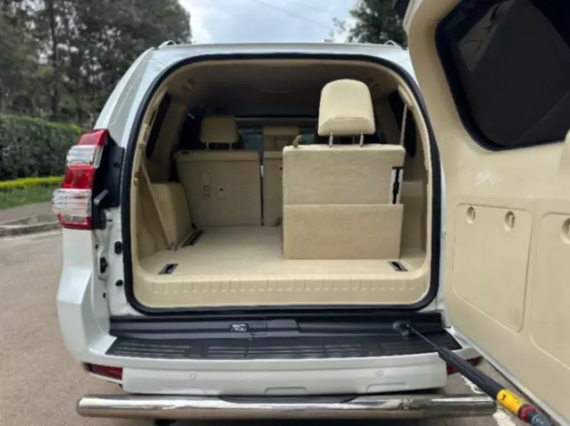 Toyota Land Cruiser Prado   - 2014