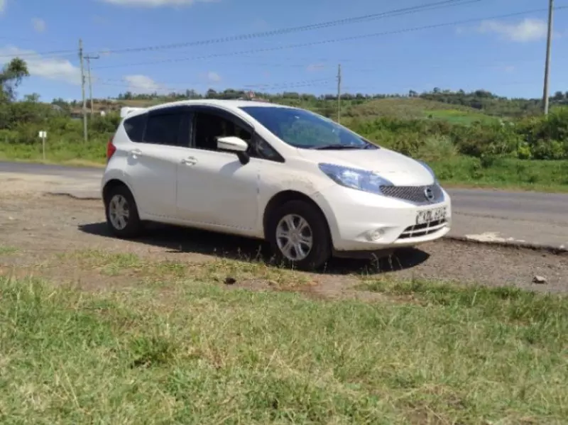 Nissan Note   - 2016