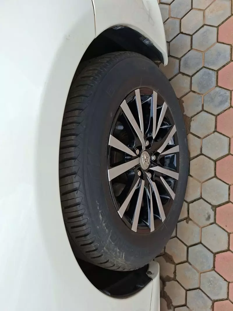 Toyota Mark X   - 2016