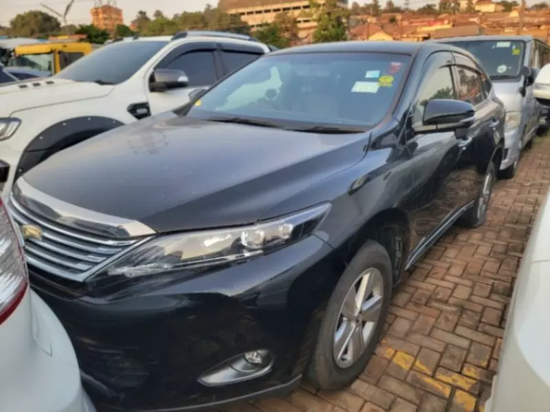 Toyota Harrier   - 2014