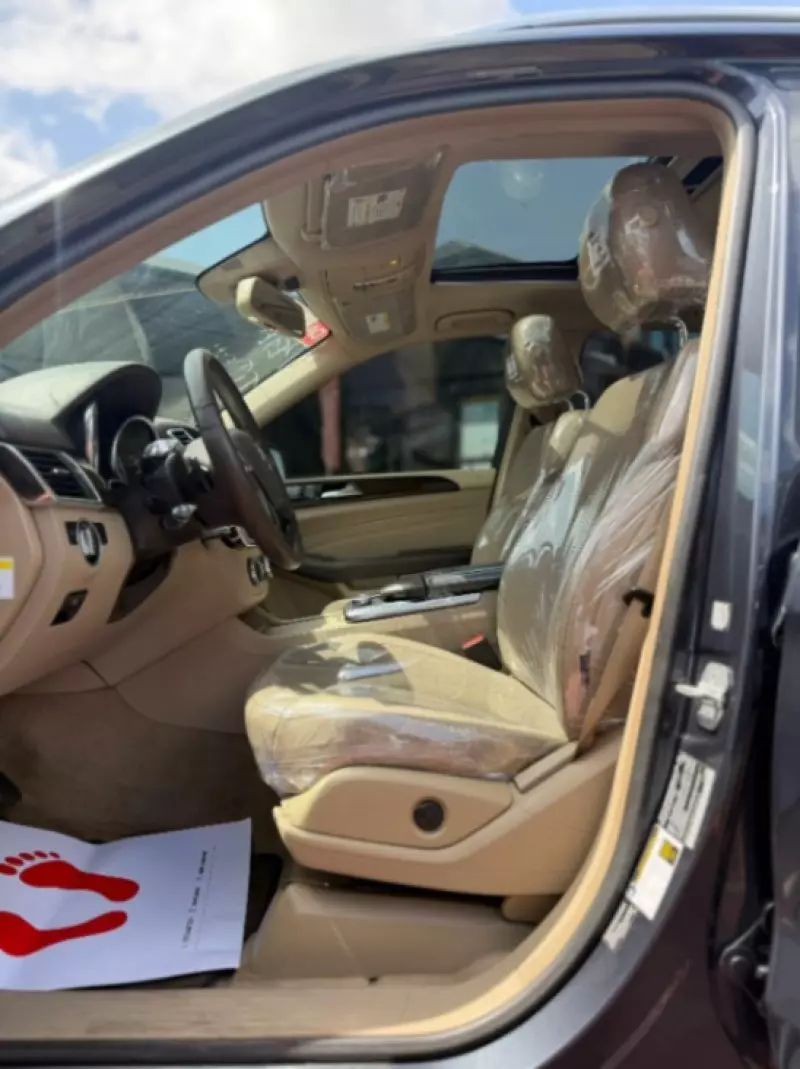 Mercedes-Benz ML-Class   - 2014