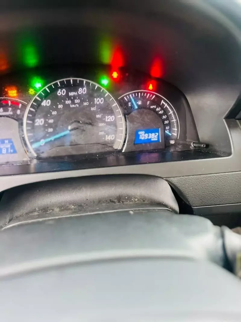 Toyota Camry   - 2012