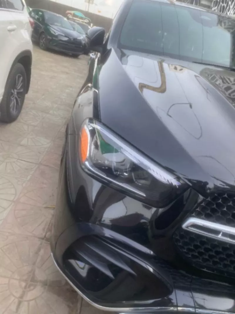 Mercedes-Benz GLE-Class - 2024