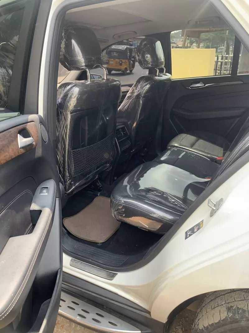 Mercedes-Benz ML 350