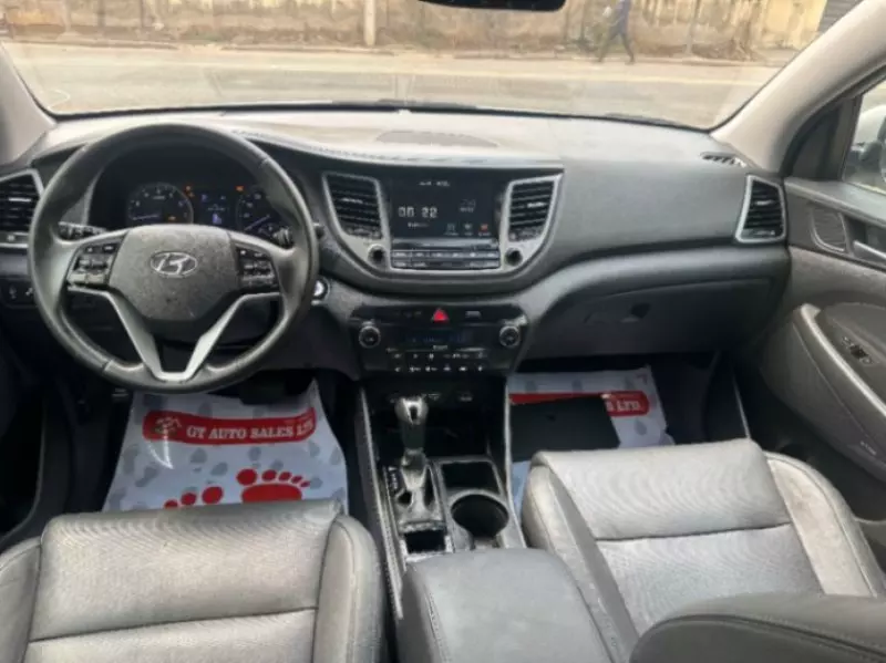 Hyundai Tucson   - 2017
