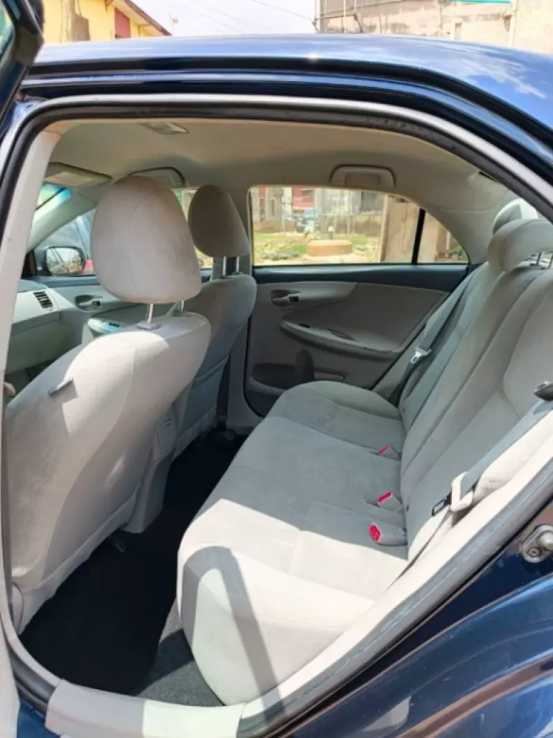 Toyota Corolla   - 2013