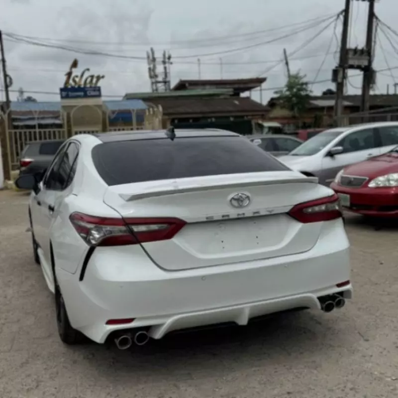 Toyota Camry   - 2023