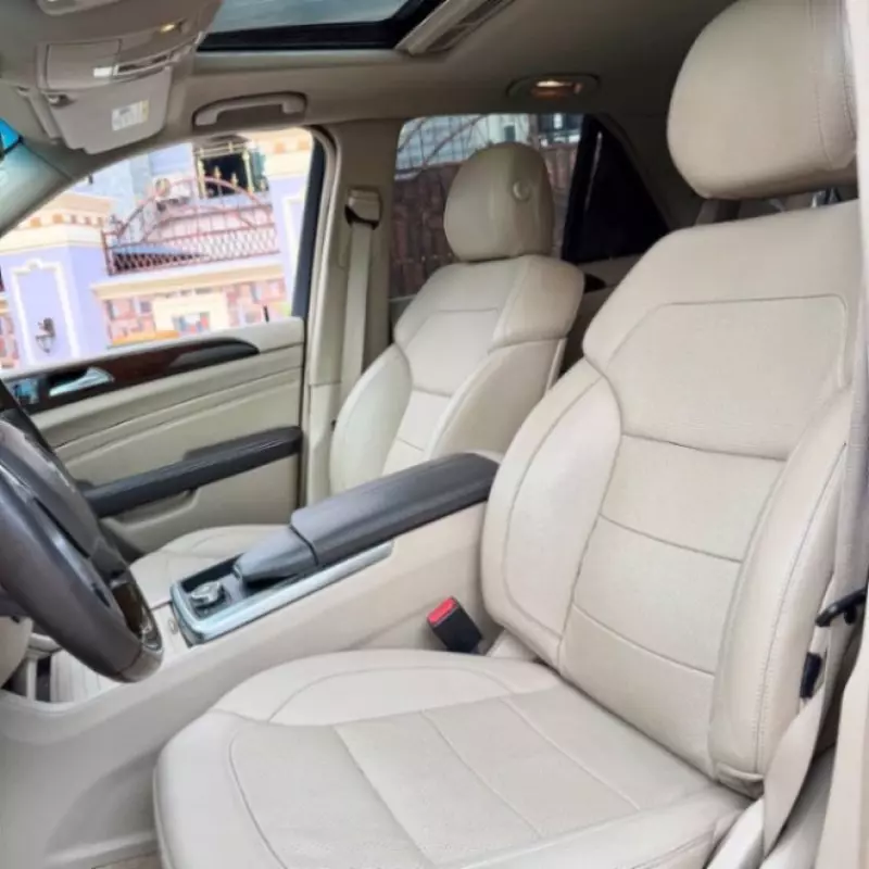 Mercedes-Benz 350   - 2009