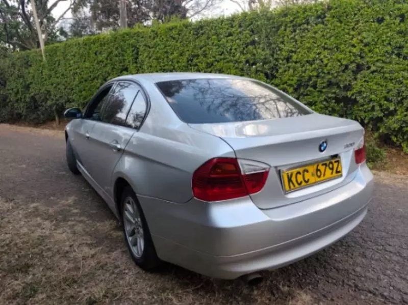 BMW 320   - 2008