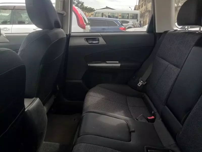 Subaru Forester   - 2011
