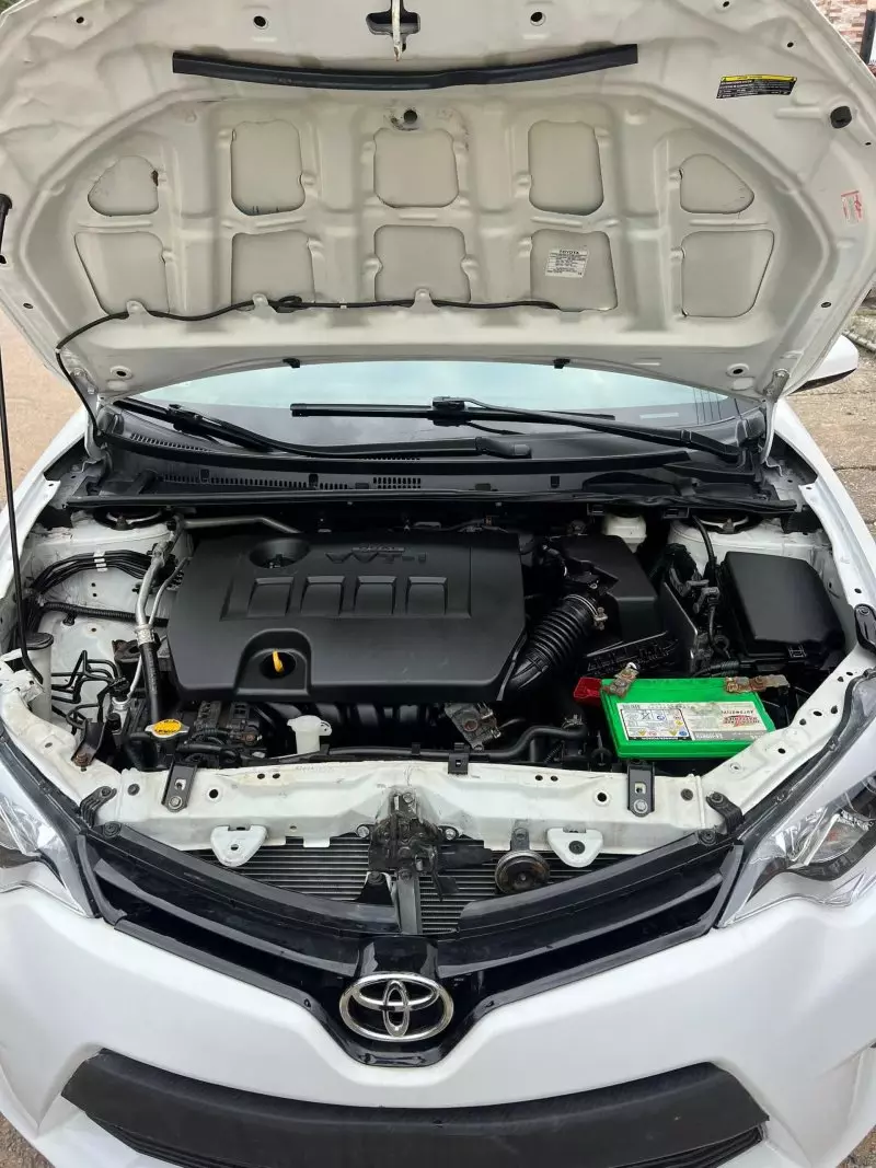 Toyota Corolla   - 2015
