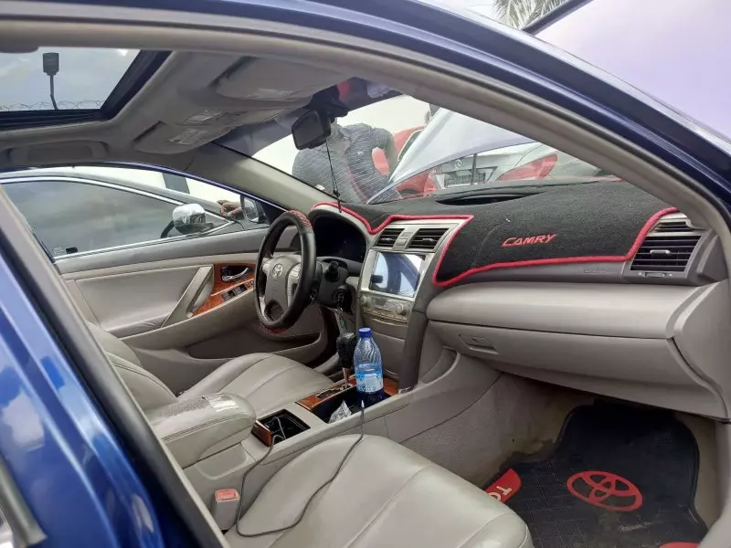 Toyota camry   - 2009