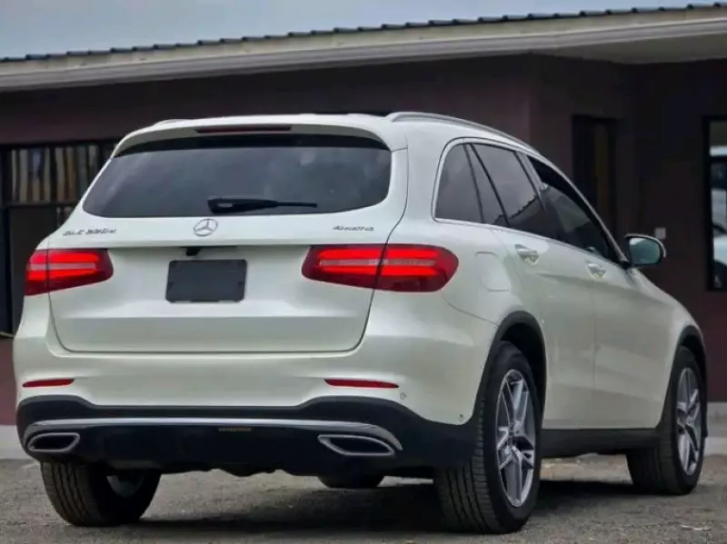 Mercedes-Benz GLC 220   - 2018