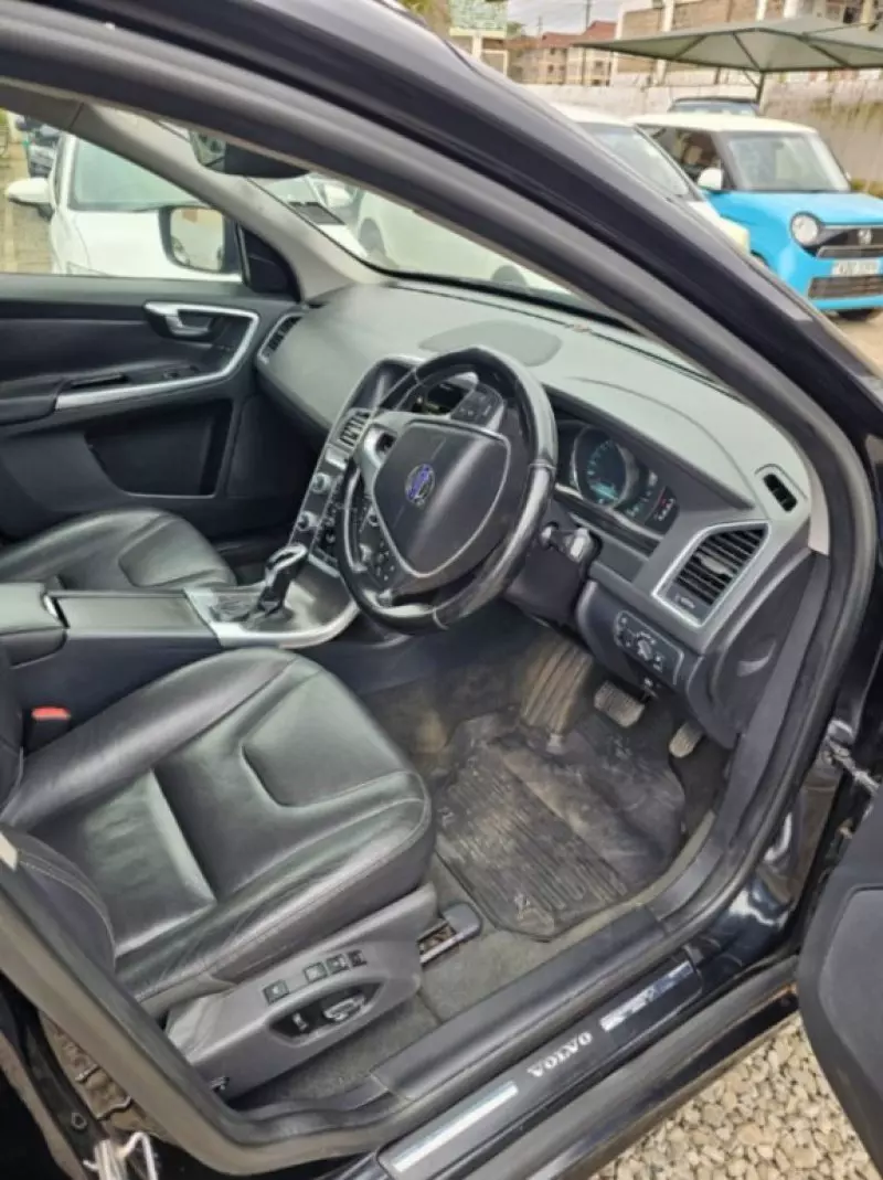 Volvo XC60   - 2014