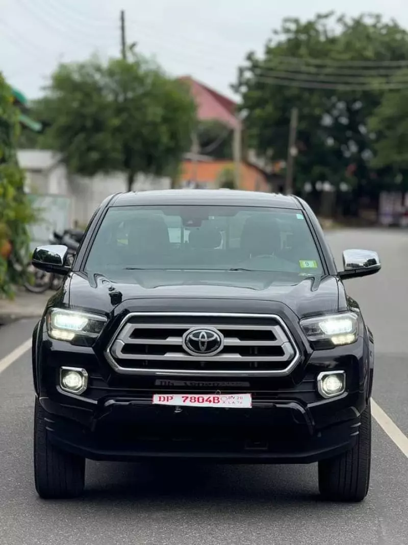 Toyota Tacoma   - 2021