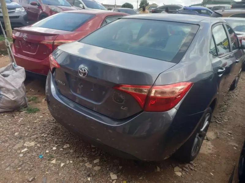 Toyota Corolla   - 2018