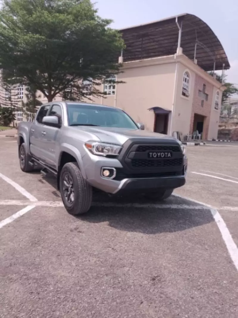 Toyota Tacoma