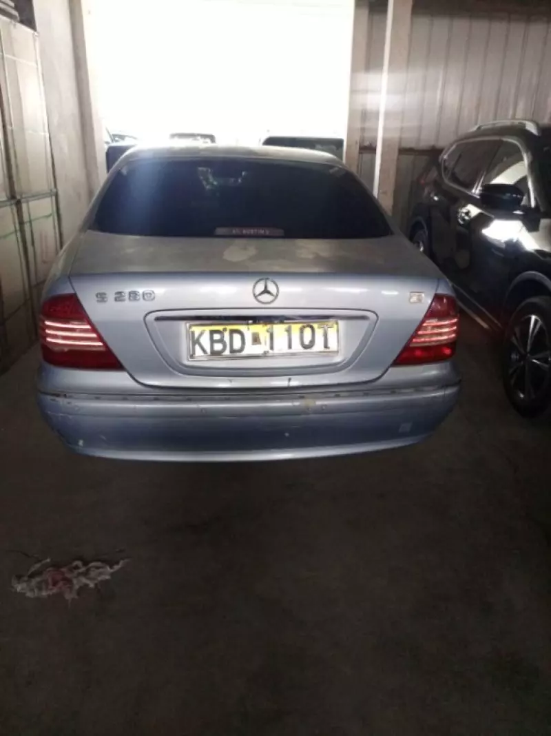 Mercedes-Benz CLS 280   - 2009