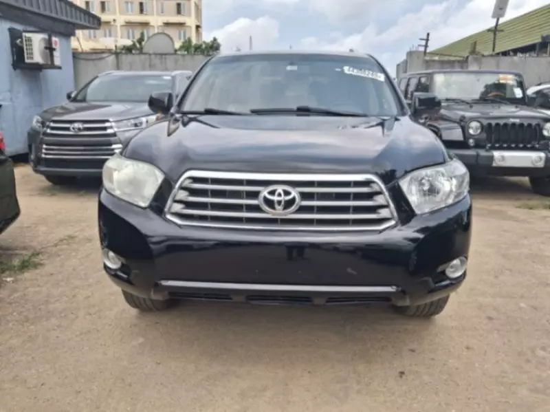 Toyota Highlander   - 2009
