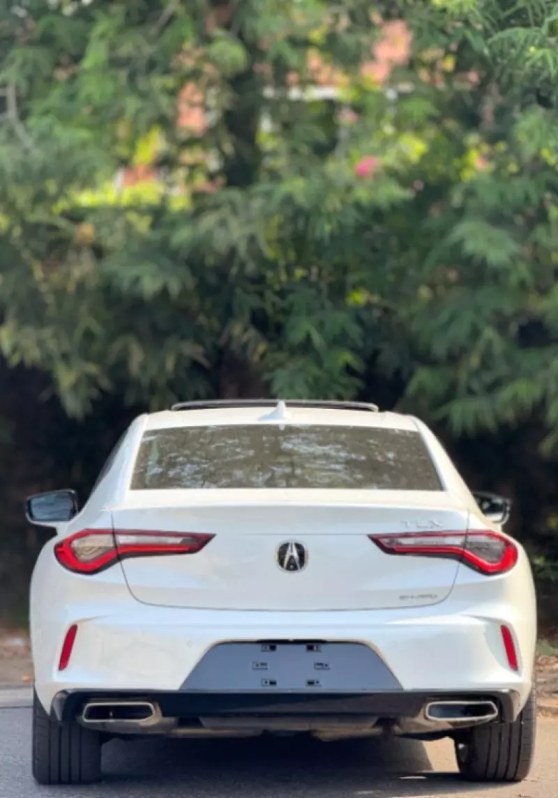 Acura TLX