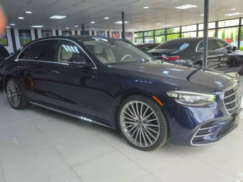 Mercedes-Benz S 580   - 2022