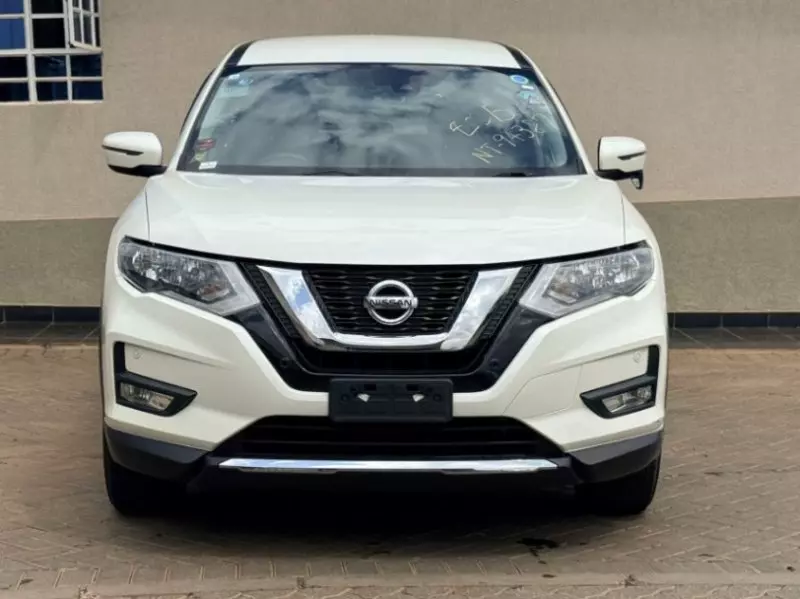 Nissan X-Trail   - 2018