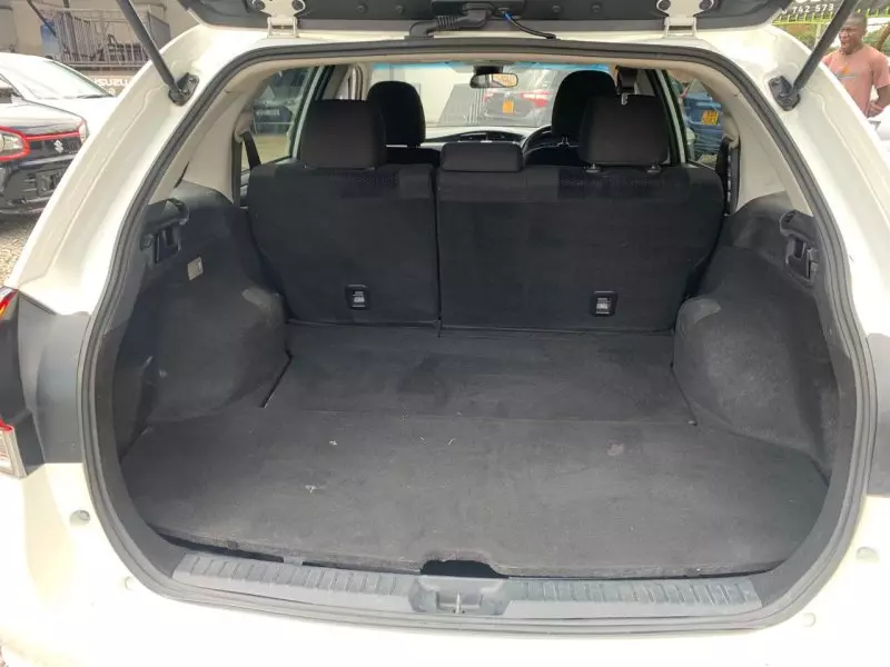 Toyota Fielder hybrid    - 2017