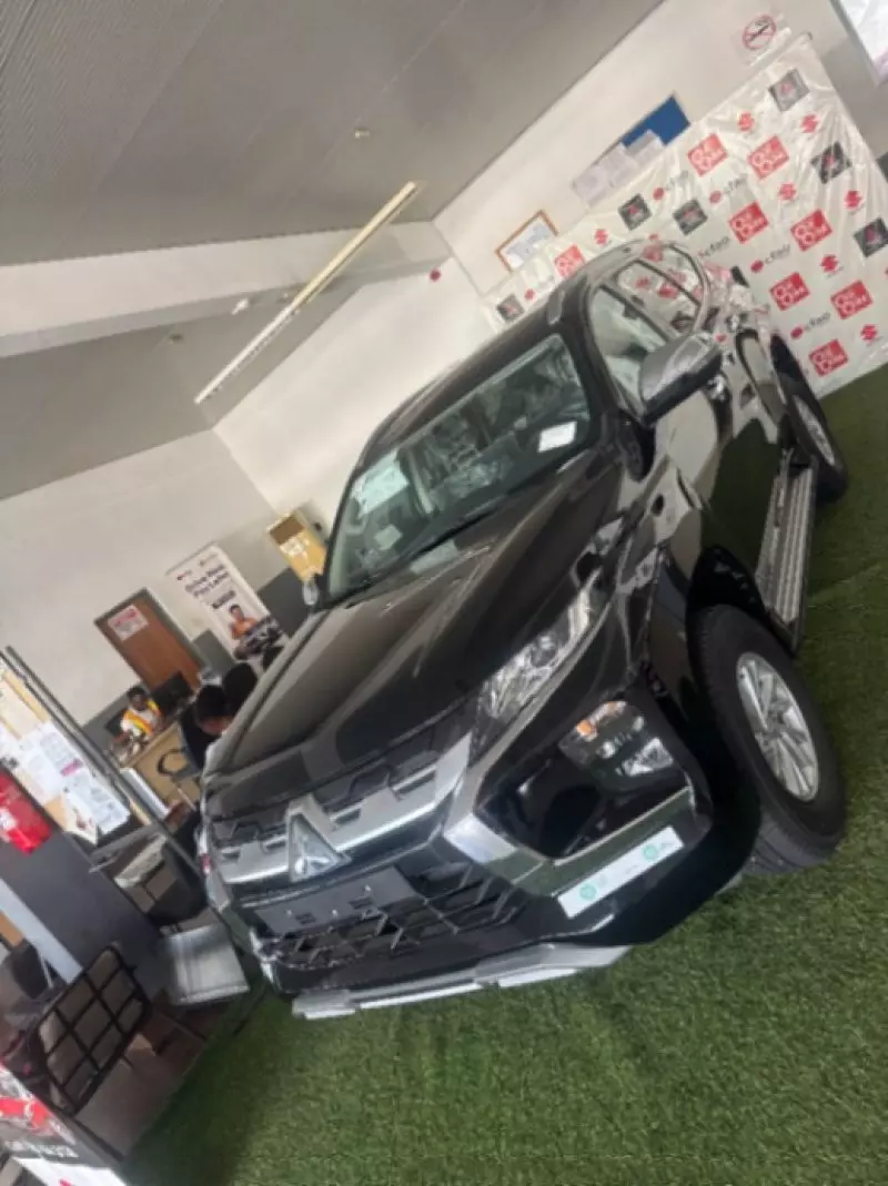 Mitsubishi Pajero Sport   - 2025