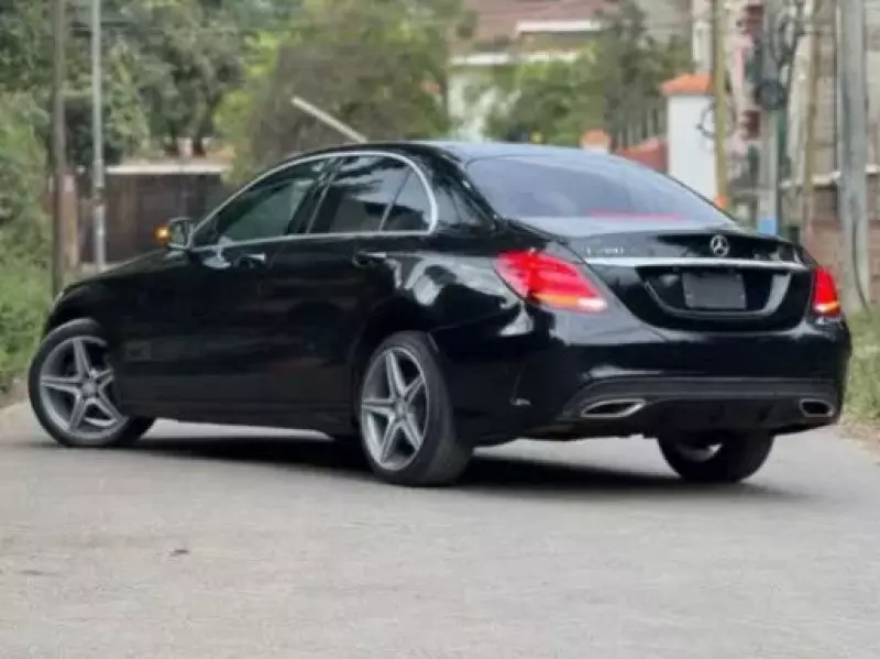 Mercedes-Benz C200   - 2017