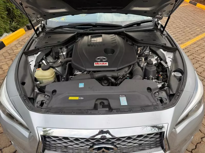 Nissan Infiniti   - 2018