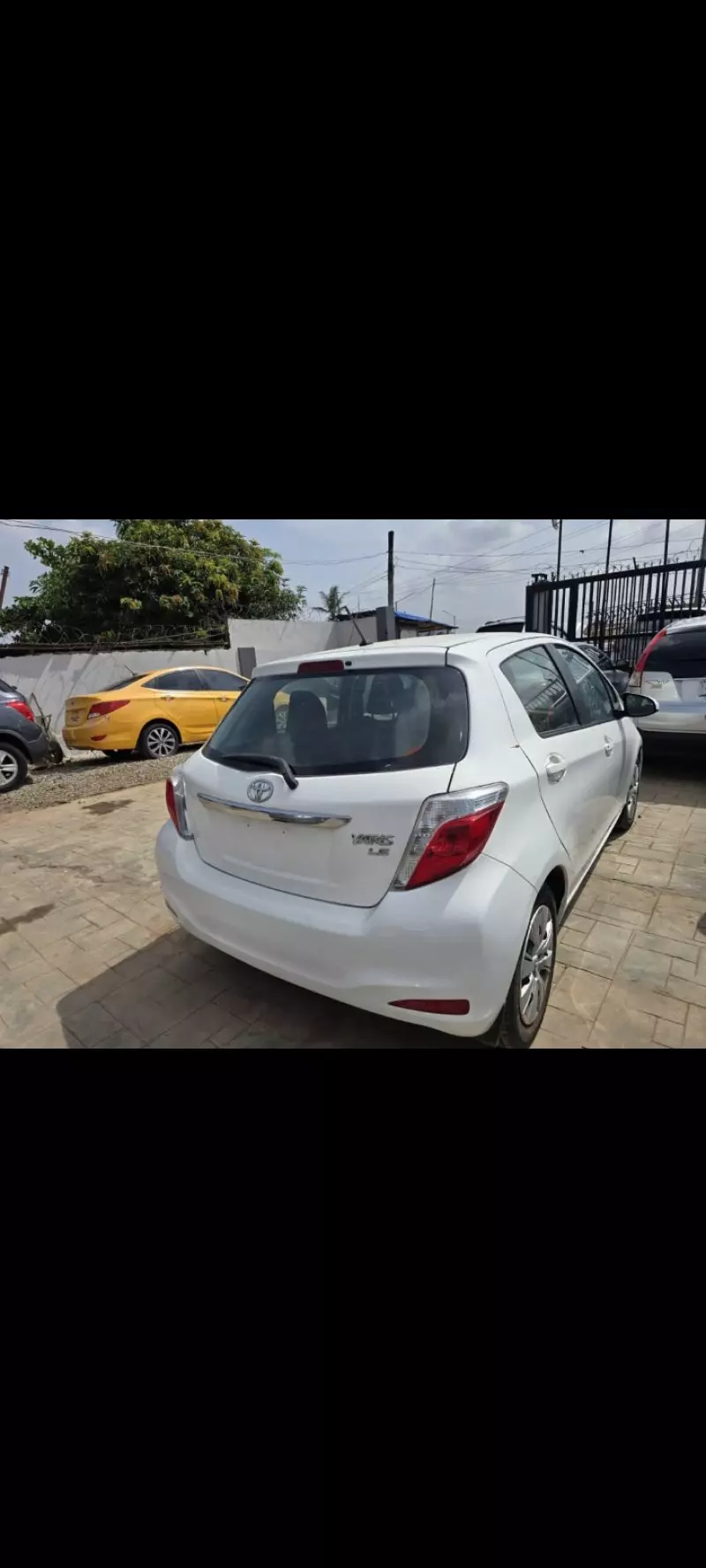 Toyota Yaris   - 2014