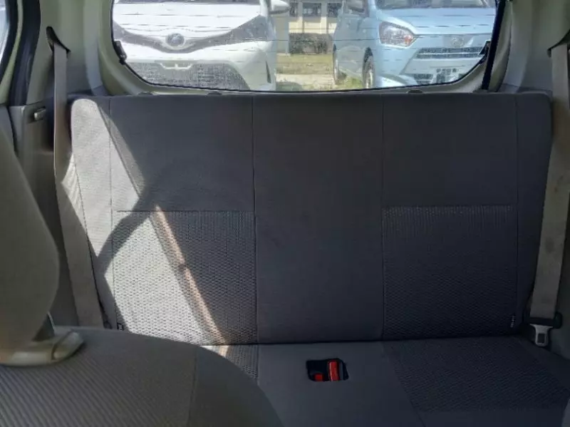 Daihatsu Mira    - 2017