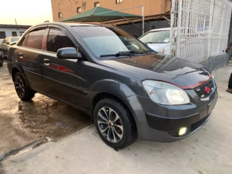 KIA Rio   - 2008