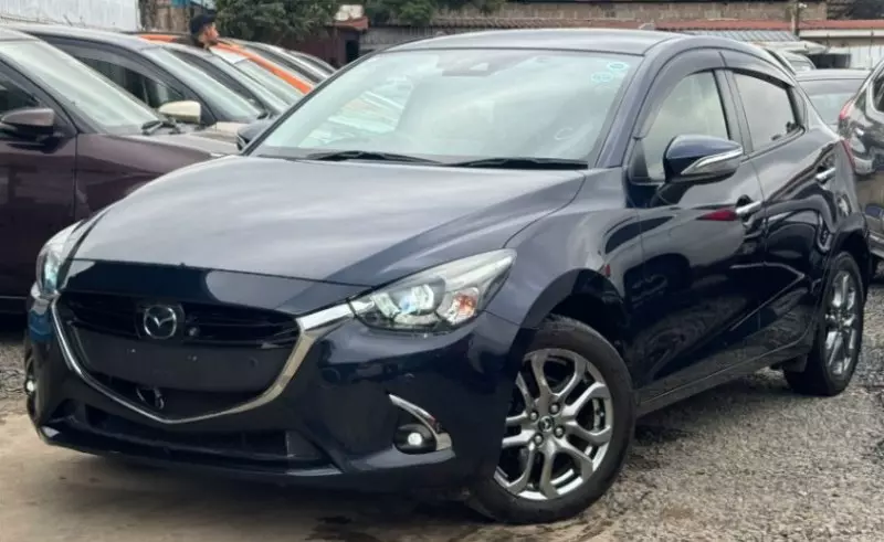 Mazda Demio    - 2019