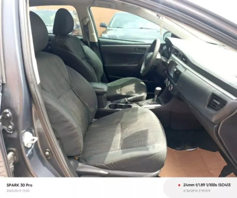 Toyota Corolla   - 2014