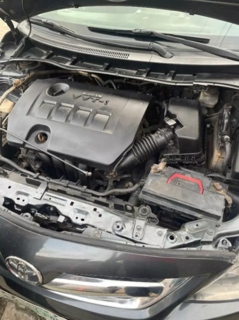 Toyota Corolla   - 2013