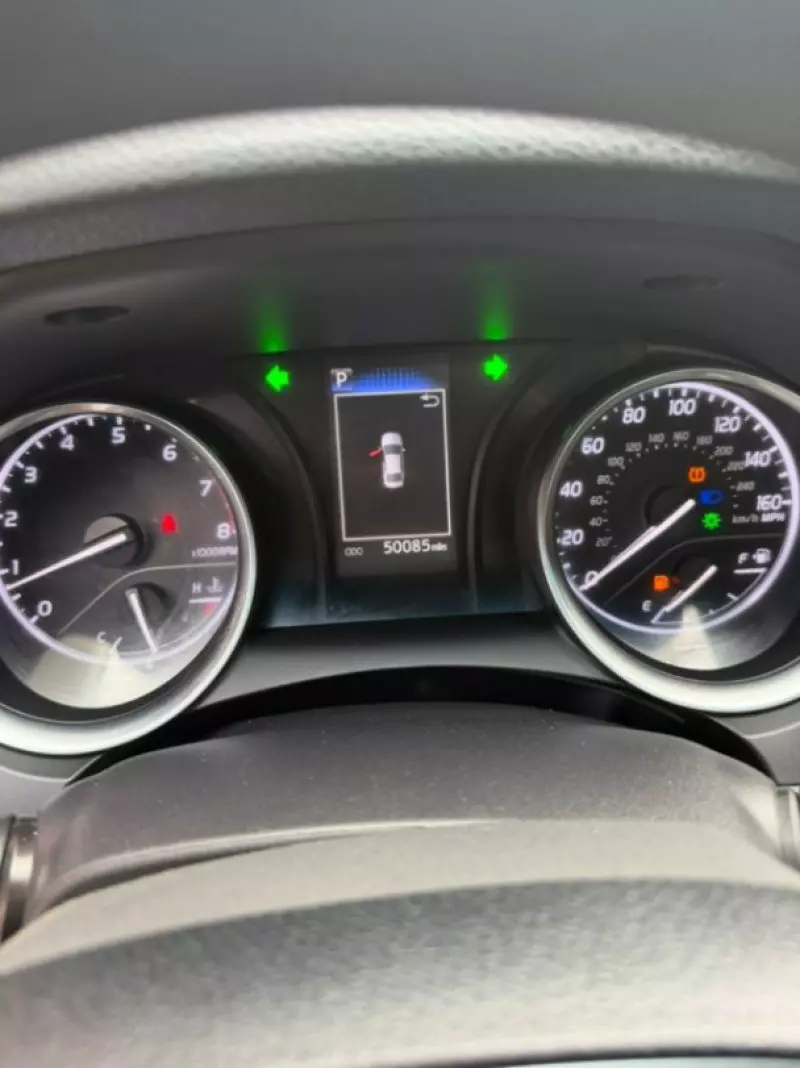 Toyota Camry   - 2018