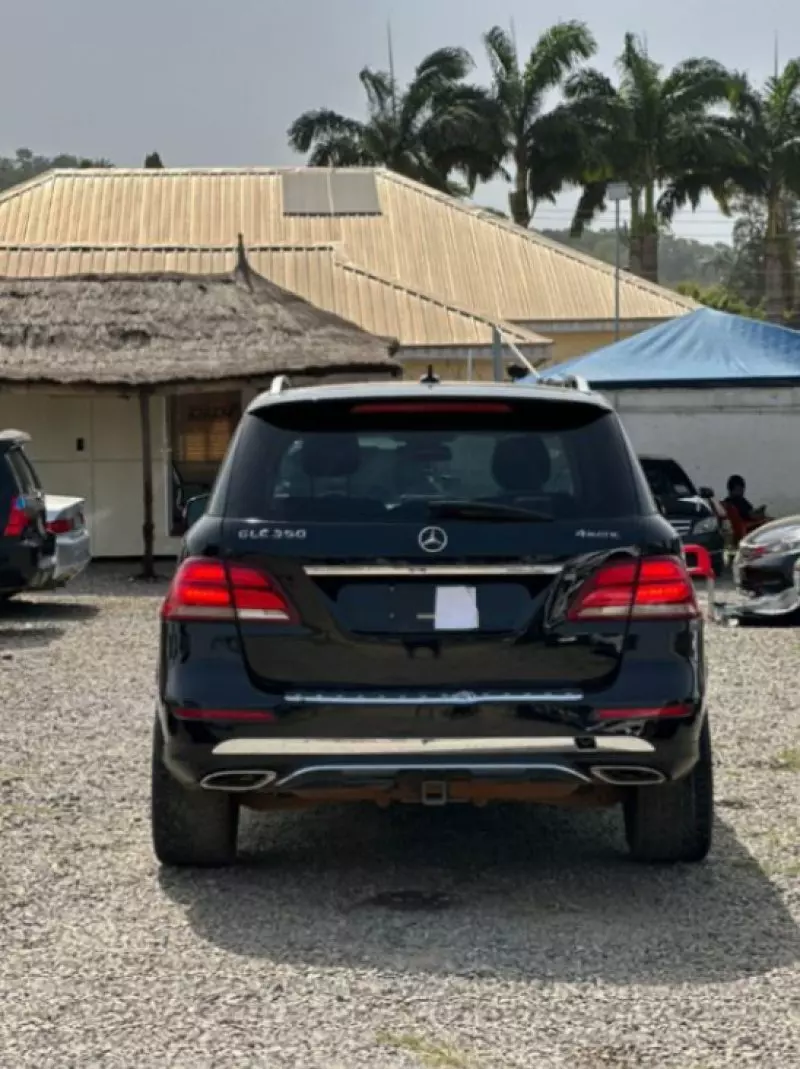 Mercedes-Benz GLE 350