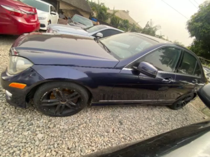 Mercedes-Benz C 300   - 2013