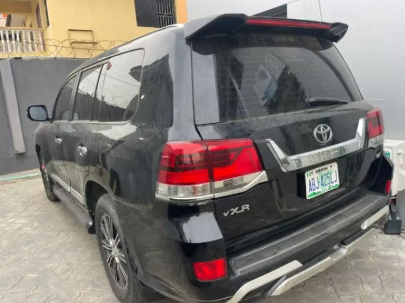 TOYOTA LANDCRUISER GR-S   - 2009