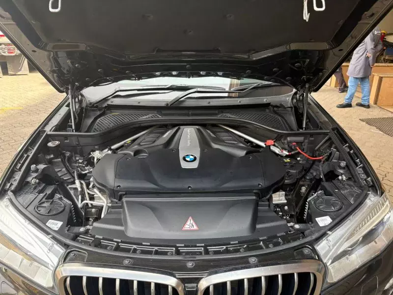 BMW X6   - 2016