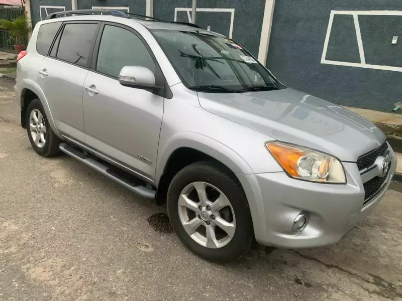 Toyota RAV 4   - 2009