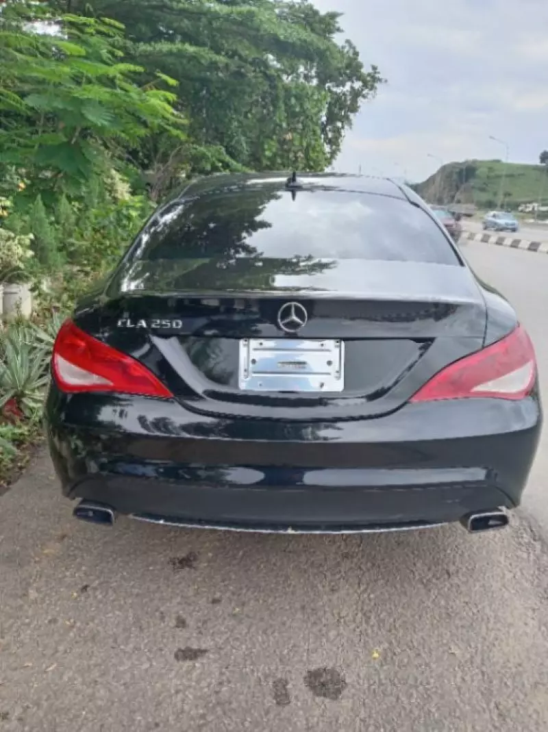 Mercedes-Benz CLA 250   - 2016