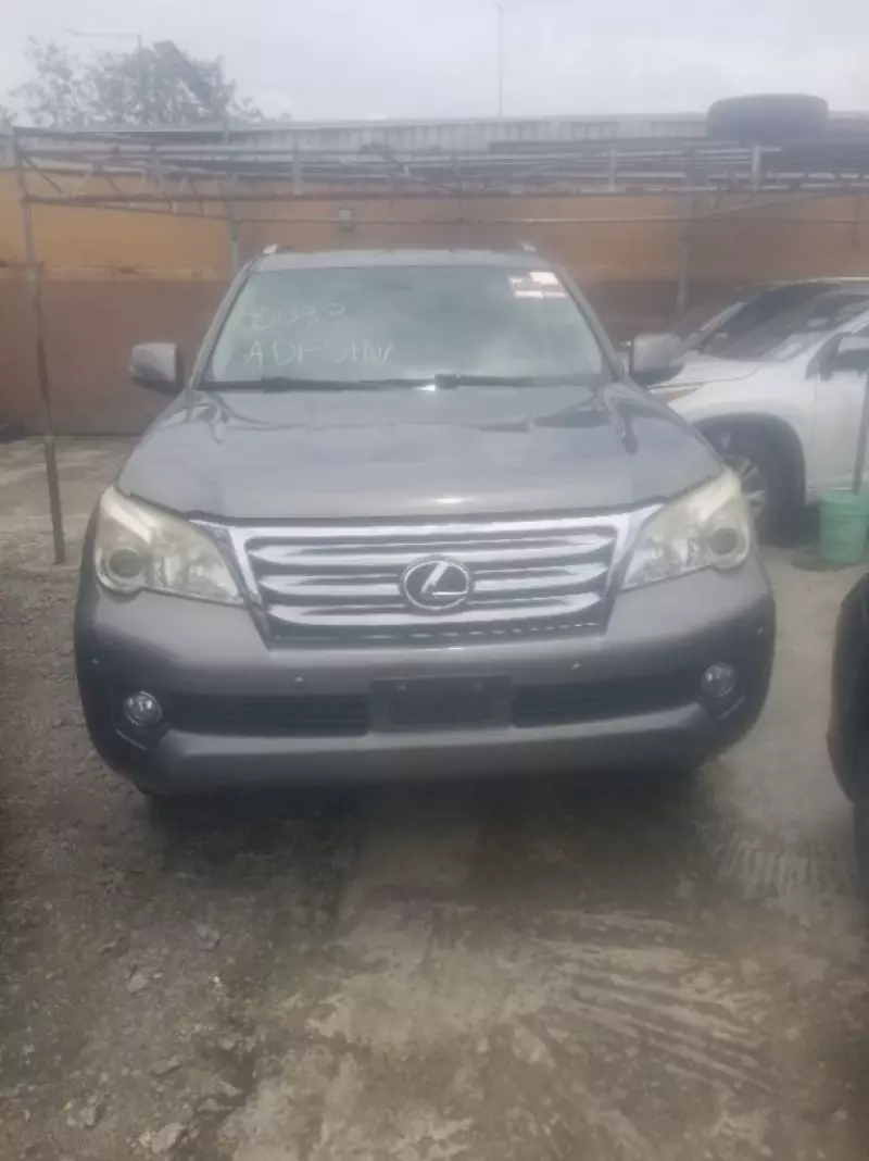 Lexus GX 460   - 2010