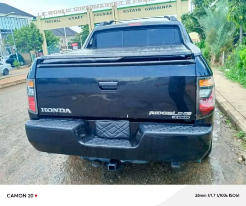 Honda Ridgeline   - 2008