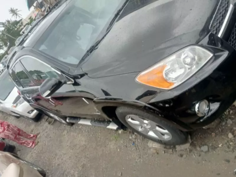 Toyota RAV4   - 2010