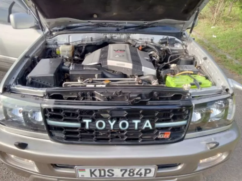 Toyota Land Cruiser   - 1998