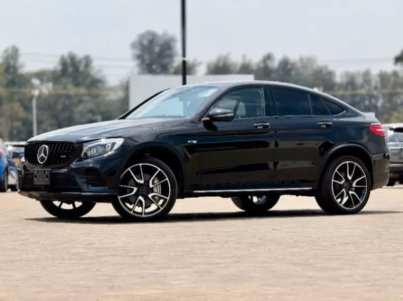 Mercedes-Benz GLC 43 AMG   - 2017