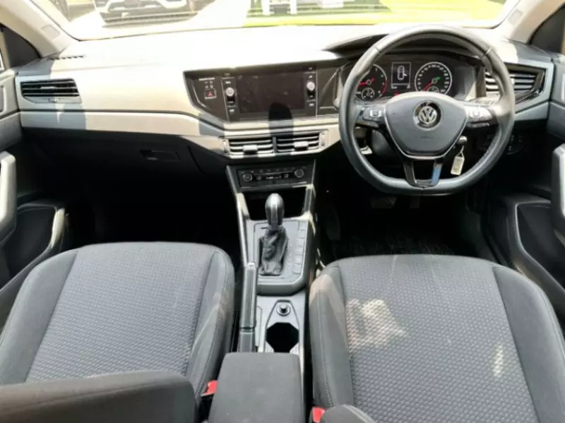 Volkswagen Polo   - 2018