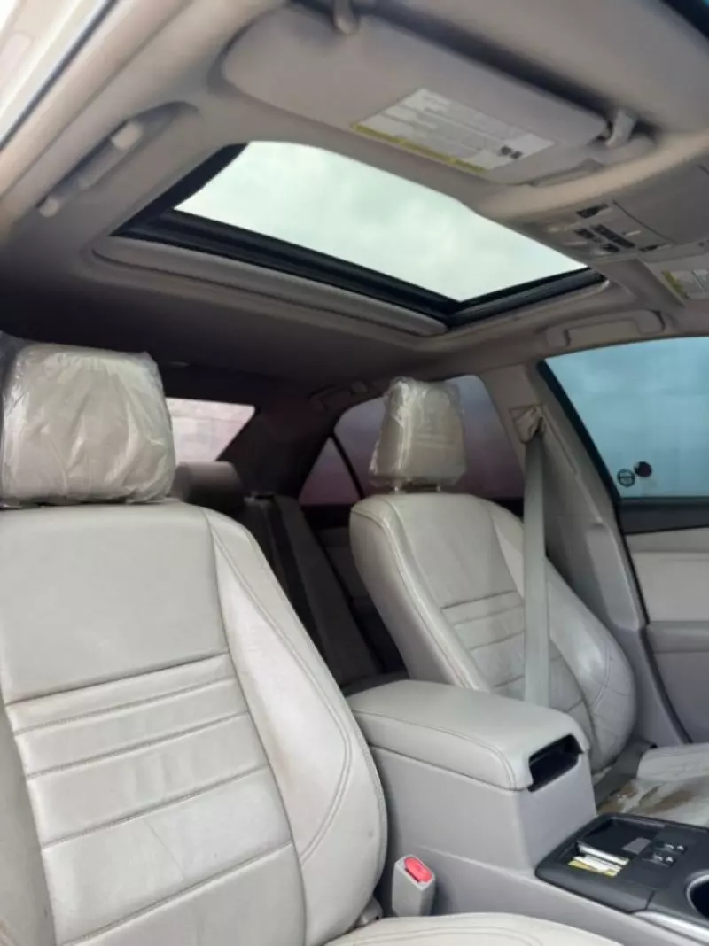 Toyota Camry   - 2015